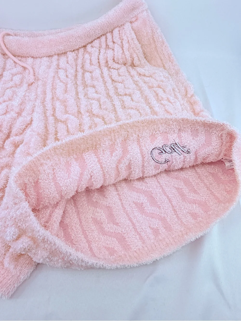 RARE Golf Wang Pink Very Fuzzy Furry Cable Knit Streetwear Shorts, Mens sz L